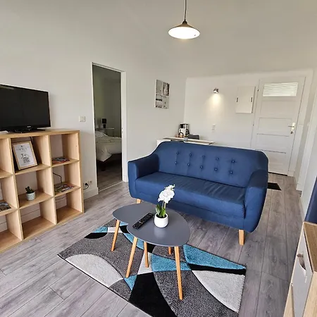 Holiday home Cosy 2 Pers. Pres Des Plages Et Du Marais Poitevin, Avec Terrasse Couverte - Inclus - Fr-1-426-550 Saint-Michel-en-l'Herm