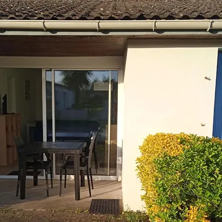 Prázdninový dům Cosy 2 Pers. Pres Des Plages Et Du Marais Poitevin, Avec Terrasse Couverte - Inclus - Fr-1-426-550 Saint-Michel-en-l'Herm